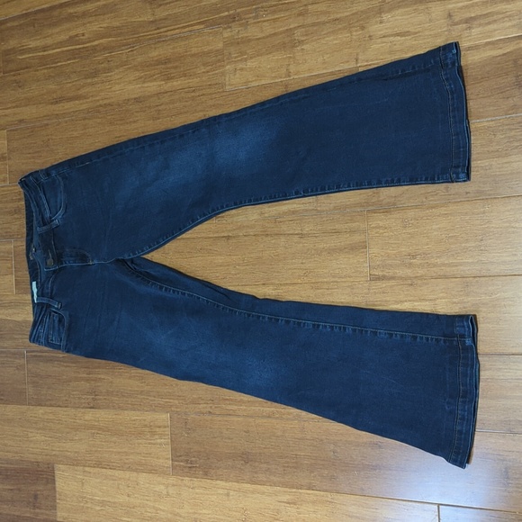 Kut from the Kloth Denim - Kut from the Kloth Chrissy Flare Jeans